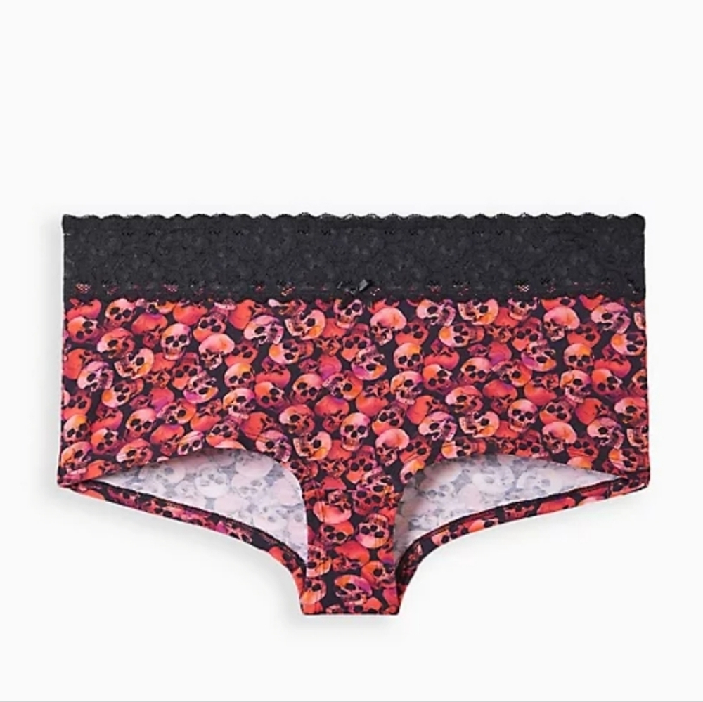 🆕️☠️SKULLS WIDE LACE TRIM BOYSHORT PANTY - 95% COTTON ☠️